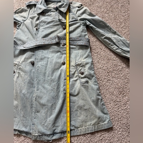 Ralph Lauren Polo Jeans Co. Belted Light Wash Trench Coat Size Medium - Picture 11 of 16